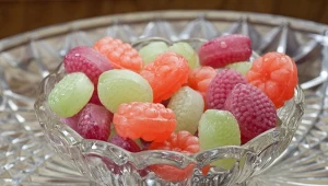 Producenci faszerują nim żywność na potęgę. Najbardziej narażone są dzieci