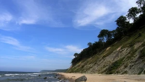 Ukryta perełka nad Bałtykiem. Na tej plaży odpoczniesz bez tłumów 