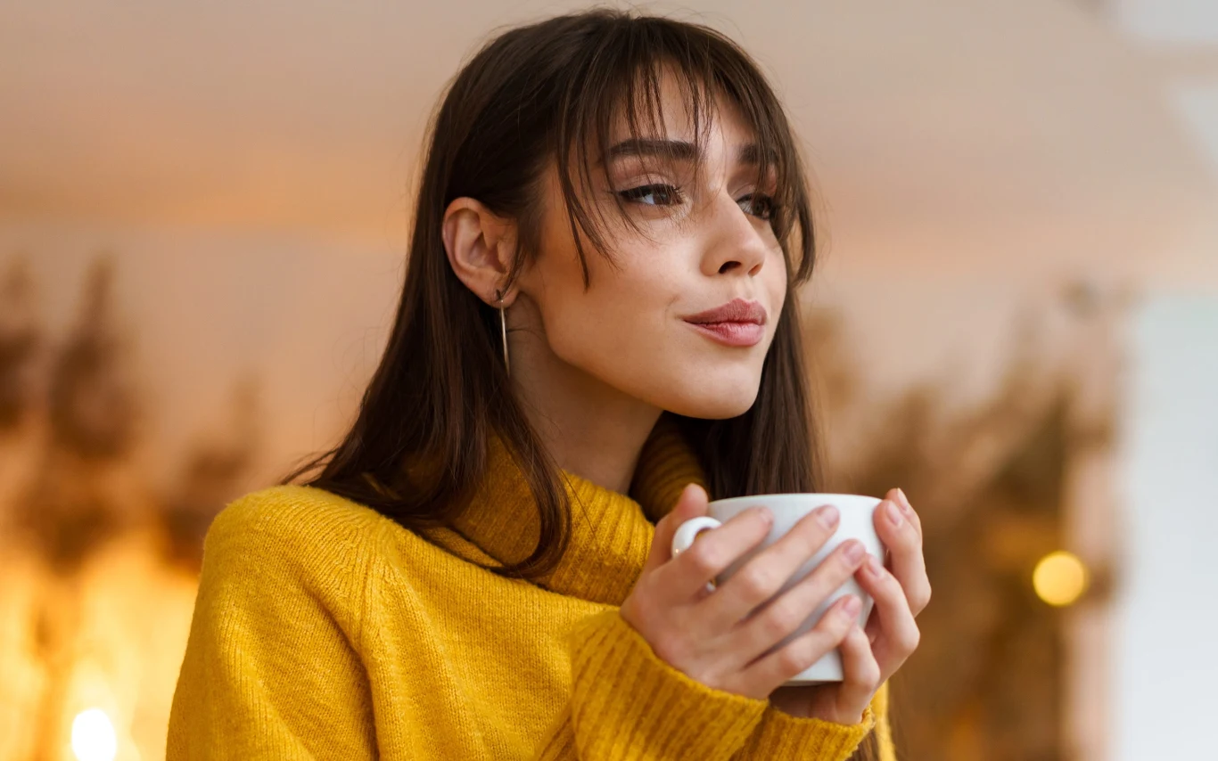 Picie wody z kolagenem może poprawić elastyczność skóry, nawilżyć ją, a także wzmocnić włosy Picie wody z kolagenem może poprawić elastyczność skóry, nawilżyć ją, a także wzmocnić włosy