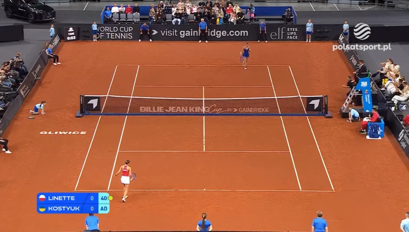 Magda Linette - Marta Kostiuk. Skrót meczu. WIDEO