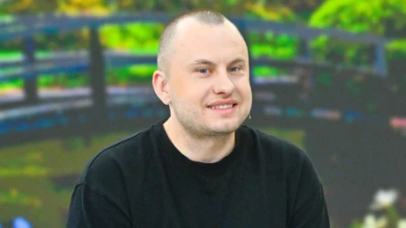 Alan Garbarczyk w "halo tu polsat"