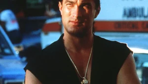 Steven Seagal w filmie "Szukając sprawiedliwości"