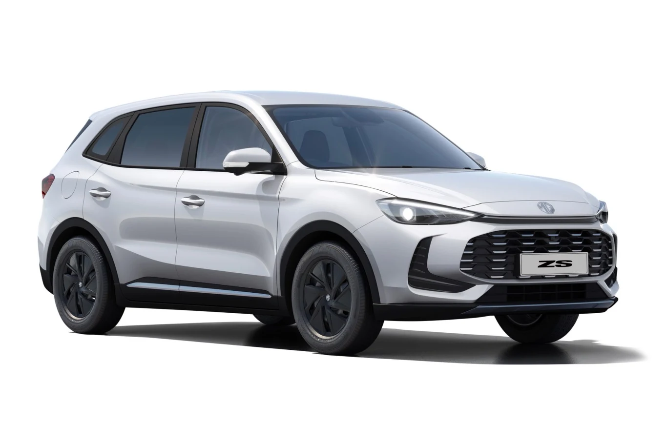 biały SUV o nowoczesnym designie, dużym, czarnym grillu z przodu, smukłych reflektorach i przyciemnianych szybach, osadzony na ciemnych felgach