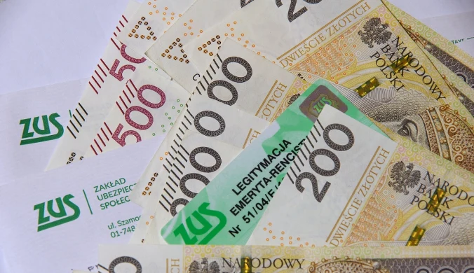 14. emerytura z ZUS. Tyle wypłaci instytucja w tym roku.