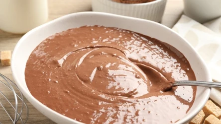 Mus czekoladowy z awokado. Przepis jest banalny.