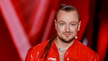 Baron jest gitarzystą grupy Afromental