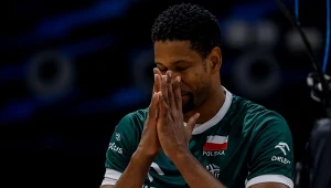 Ludzie w samolocie byli w szoku. Nie mogli uwierzyć jak się ubrał