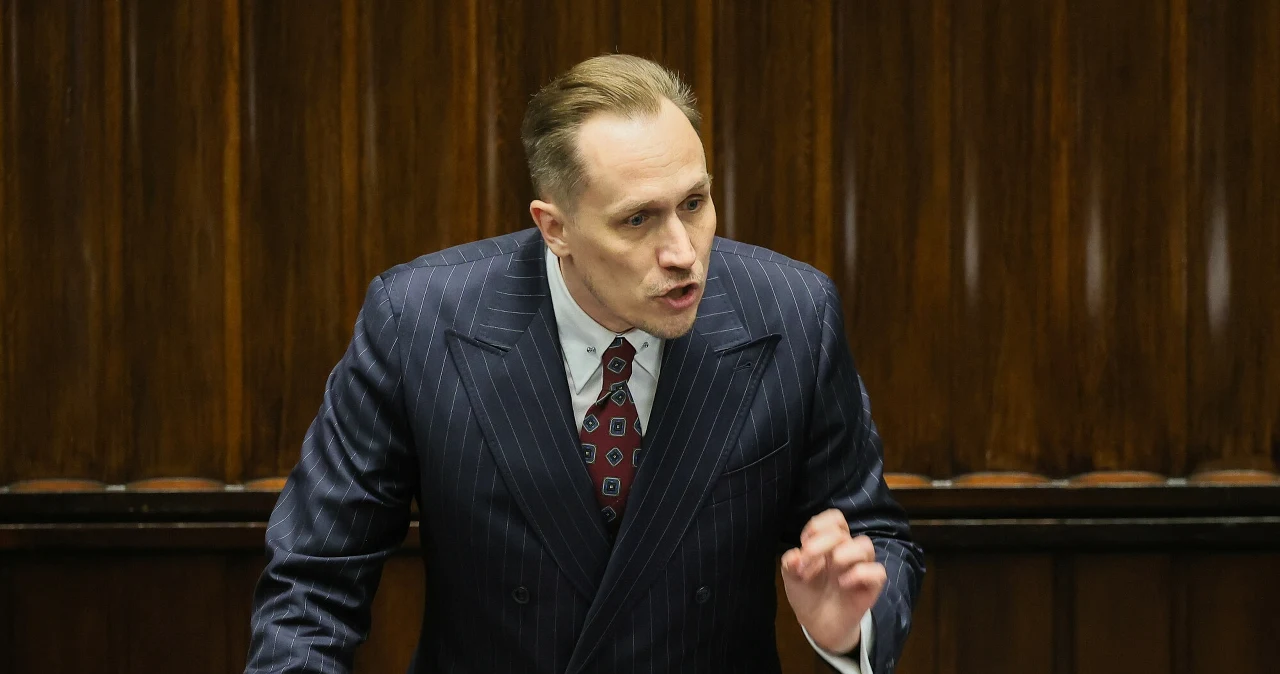 Zdjęcie: Konrad Berkowicz ukarany przez Prezydium Sejmu za znieważenie flagi