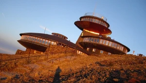 Wielki remont na Śnieżce. Słynne spodki będą otwarte dla turystów