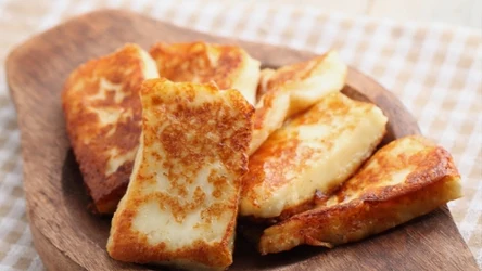 Ten ser powinny jeść osoby starsze oraz o obniżonej odporności. 