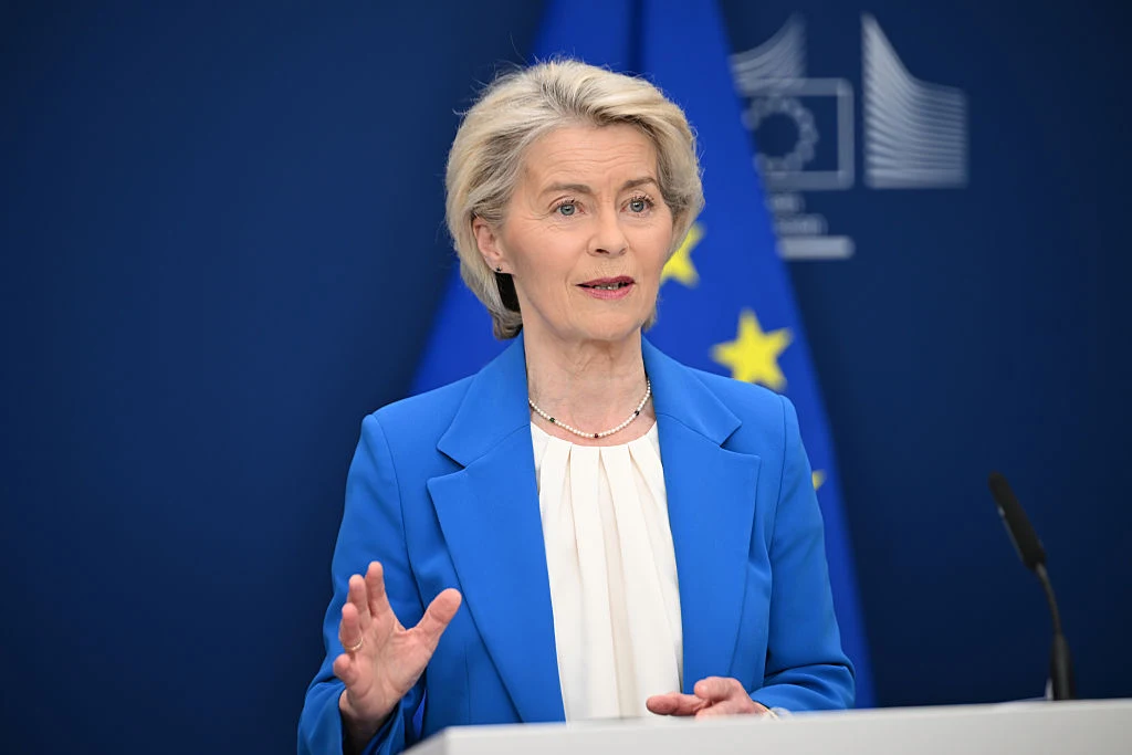 Ursula von der Leyen przekazała szczegóły o unijnej aplikacji do weryfikacji wieku w internecie Ursula von der Leyen