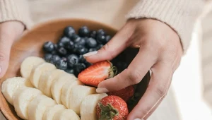 Jedzą zdrowo, a chorują częściej? Nowe dane o raku płuc u młodych dorosłych