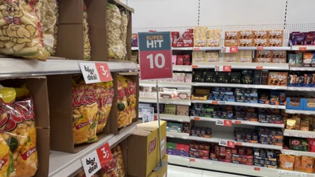 Dealz robi zamieszanie – tak tanich walizek nie było od lat i klienci ruszyli do sklepów