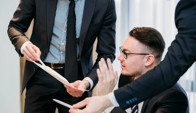 Jak odrzucić spadek z długami? W jakim terminie trzeba to zrobić?