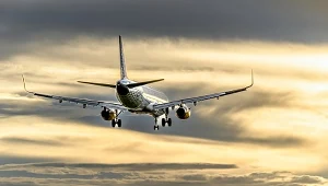 Komisja Europejska uspokaja, że paliwa lotniczego nie zabraknie