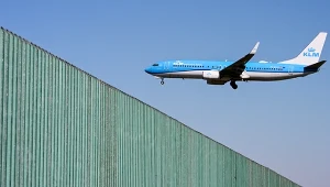 Holenderskie linie KLM odwołują loty w Europie z powodu rosnących cen paliwa
