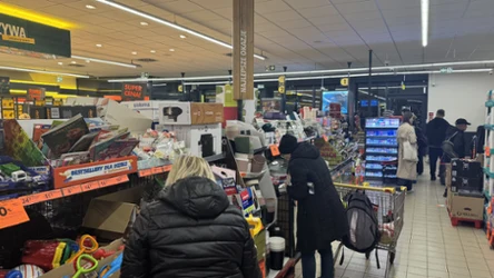 Komplety Adidas w Biedronce taniej niż w outlecie? To dlatego ceny są tak niskie