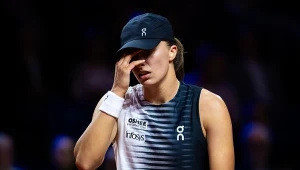 Smutek po klęsce z Andriejewą. Nici z planu Świątek, straciła wielką szansę