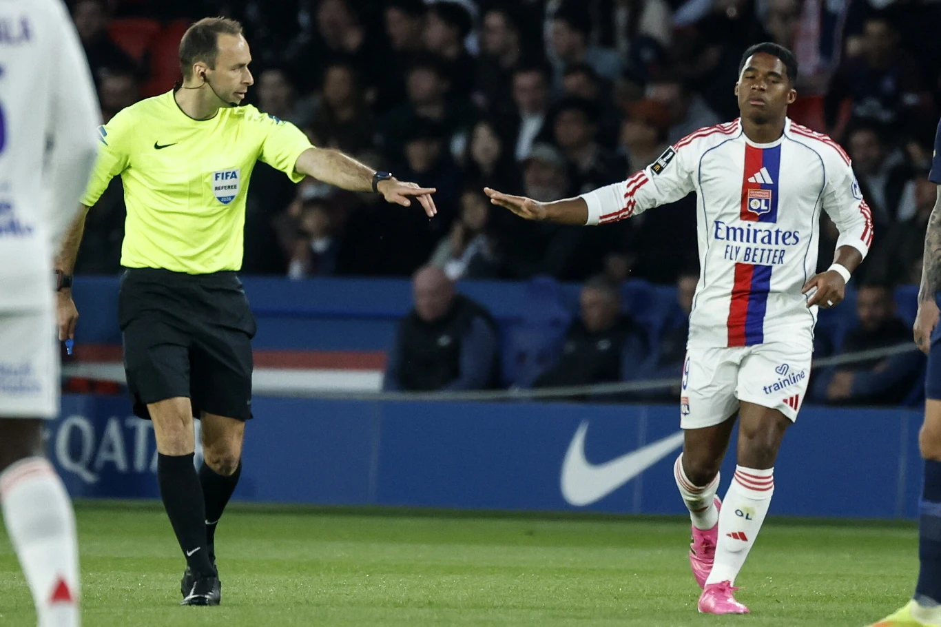 Endrick w meczu z PSG Endrick w meczu z Paris Saint-Germain