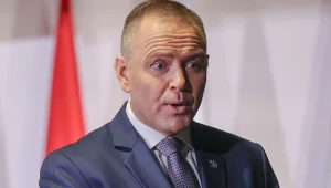 To dlatego tak naprawdę Nawrocki zawetował tę ustawę. Oficjalnie oświadcza