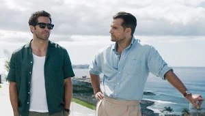 Jake Gyllenhaal i Henry Cavill w scenie z "Zawodowców"