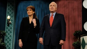 Tina Fey jako gubernator Sarah Palin i senator John McCain w programie "Saturday Night Live" w listopadzie 2008 roku