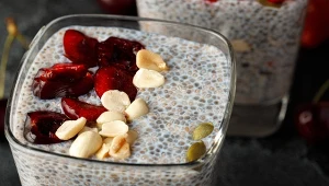 Z nasion chia można przygotować pyszny i pełen wartości odżywczych pudding