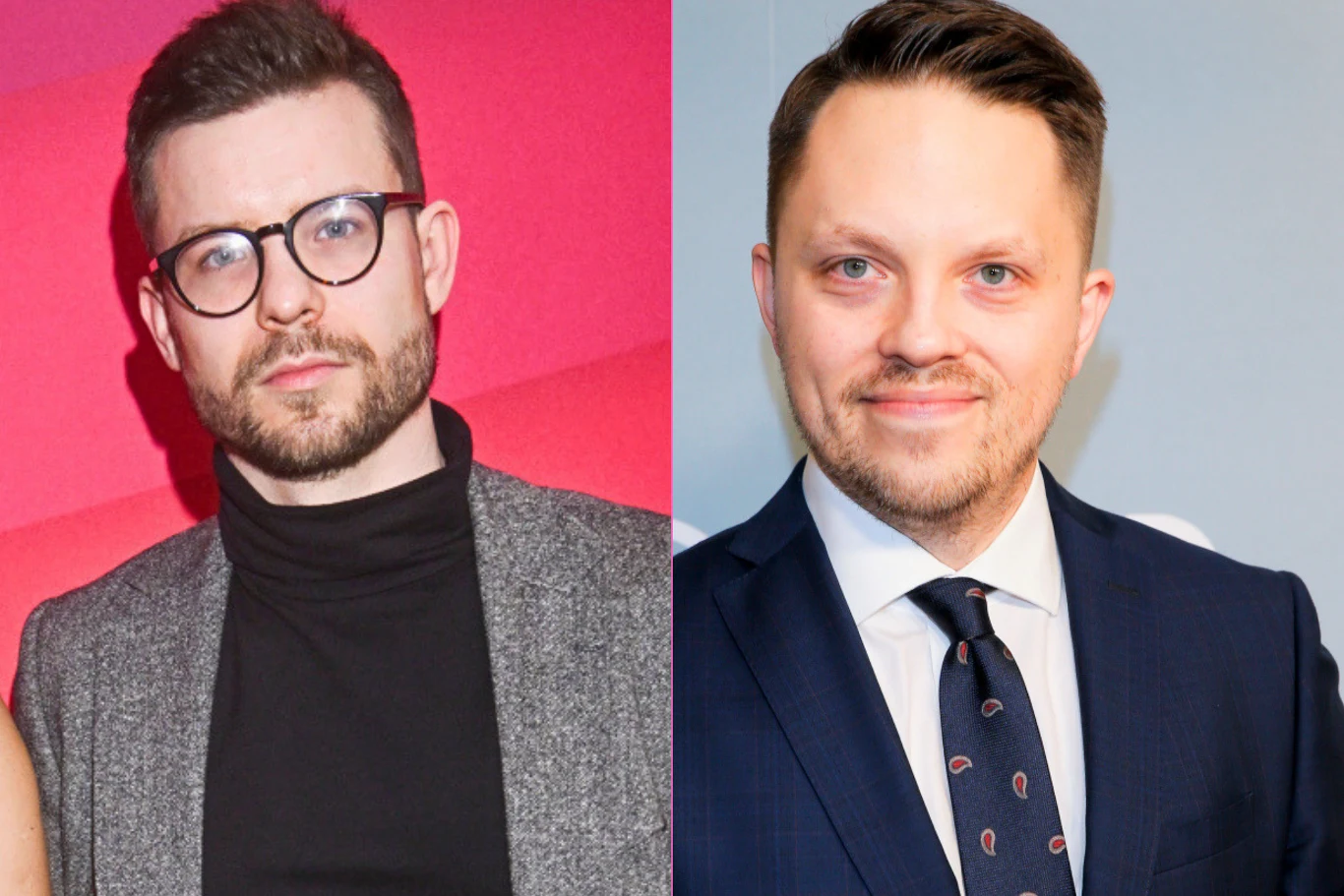 Dwóch mężczyzn, jeden ubrany elegancko w marynarkę, golf oraz okulary, drugi w garnitur i krawat, obaj patrzą w stronę aparatu; tło podzielone na dwa kolory – czerwony oraz jasnoszary.