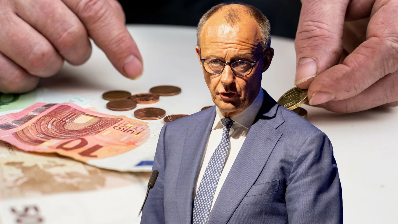 Niemcy. Niemiecka prasa komentuje słowa kanclerza. Chodzi o emerytów (zdj. ilustracyjne) Kanclerz Niemiec Friedrich Merz w garniturze i okularach przy stole, na którym dłonie liczą monety i banknoty euro