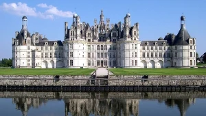 Zamek Chambord. Największa rezydencja Francji i jej historia