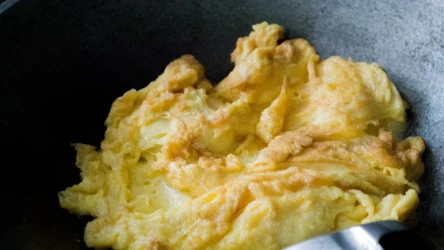 Jajecznica z kefirem