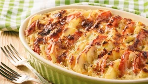 Ta zapiekanka to świetny pomysł na sycący obiad
