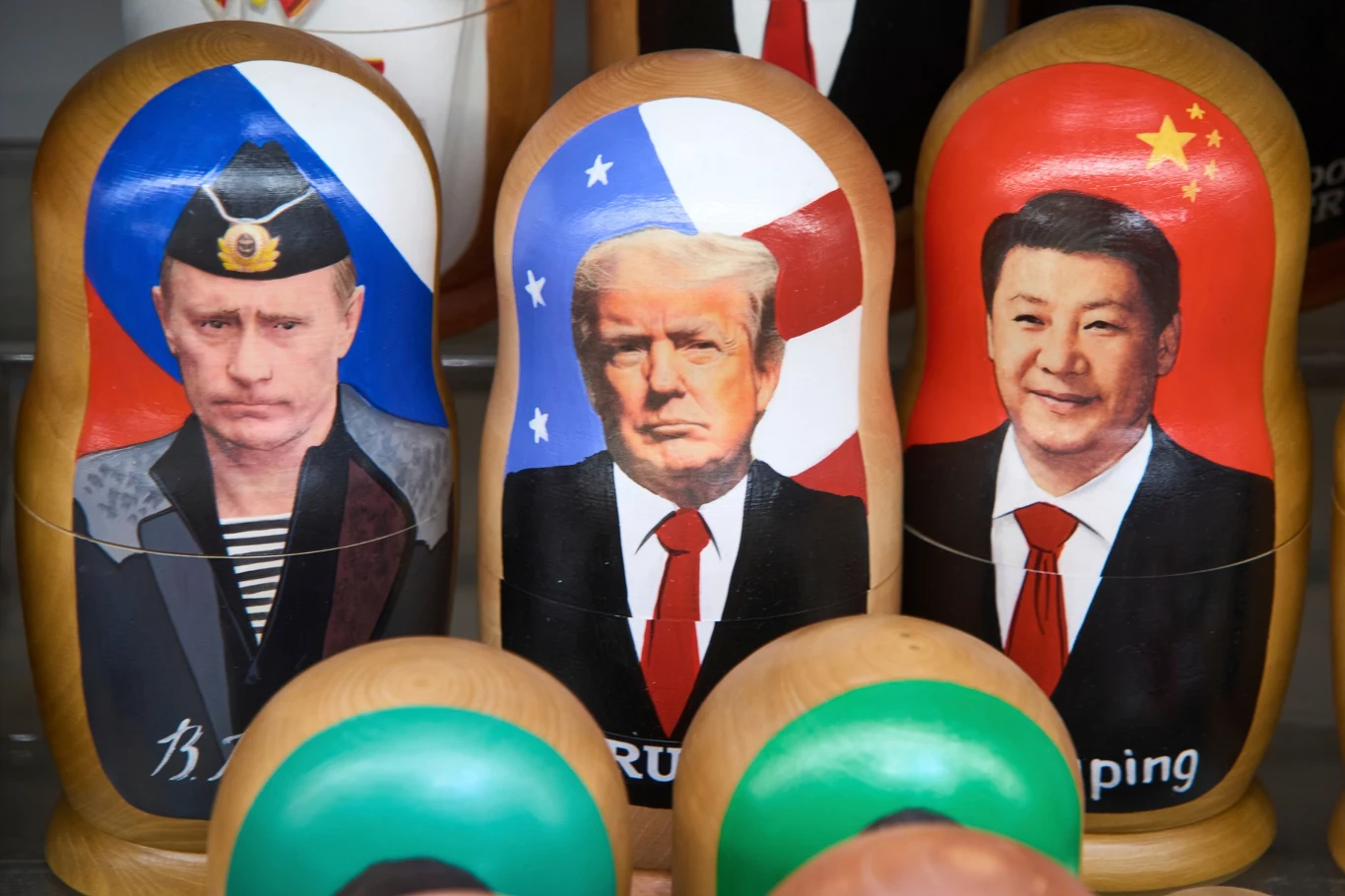 Zaangażowanie Chin i Rosji po stronie Iranu w wojnę na Bliskim Wschodzie może oddalić w czasie zakończenie konfliktu Wsparcie Iranu przez Chiny i Rosję mocno utrudni Stanom Zjednoczonym szybkie zakończenie wojny na Bliskim Wschodzie.