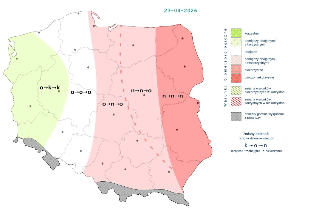 mapa Polski podzielona na strefy użyteczności gleb z dominującymi kolorami: zielony po stronie zachodniej, przechodzący w biel, następnie róż i czerwony na wschodzie; legenda wyjaśniająca znaczenie kolorów i symboli literowych dotyczących biologicznej ...