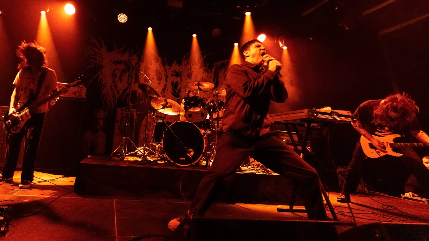 Full of Hell Relacja z koncertu Jad, Jarhead Fertilizer, The Body i Full of Hell w Hype Parku Kraków – ekstremalne brzmienia i emocje.