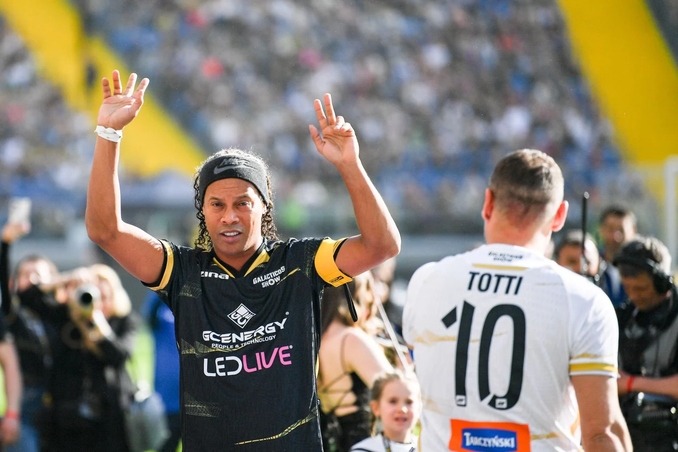 Od lewej: Ronaldinho i Totti Od lewej: Ronaldinho i Totti