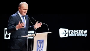 Donald Tusk na konferencji prasowej w Rzeszowie