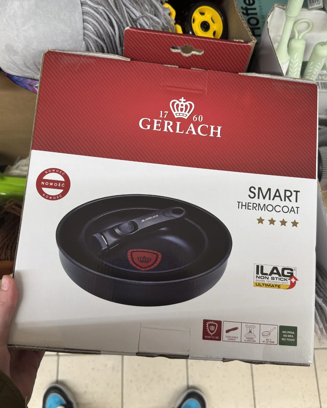 opakowanie patelni Gerlach SMART Thermocoat z grafiką produktu, logo marki i oznaczeniem powłoki nieprzywierającej ILAG