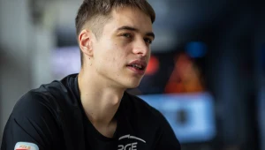 Semirunnij postawił Polskę na nogi w środku nocy. Prezes wchodzi do gry