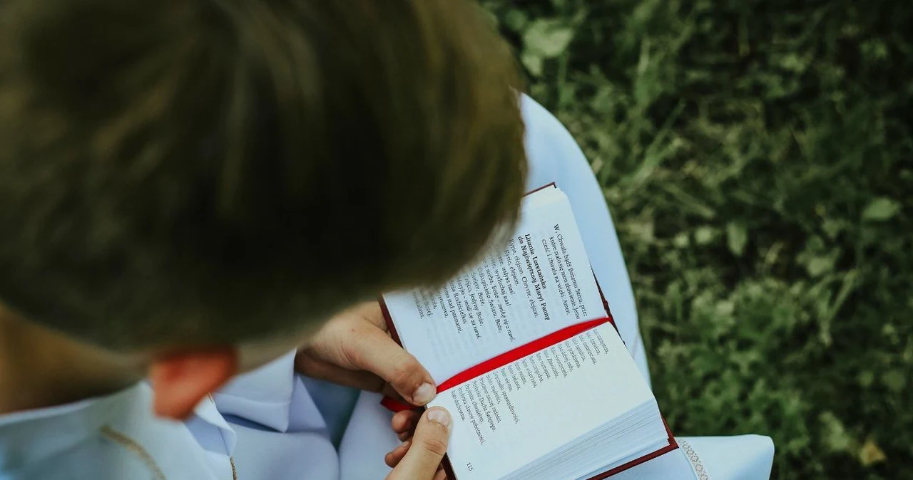 Co tak naprawdę dzieci chcą na komunię w 2026? I gdzie kupisz to taniej?