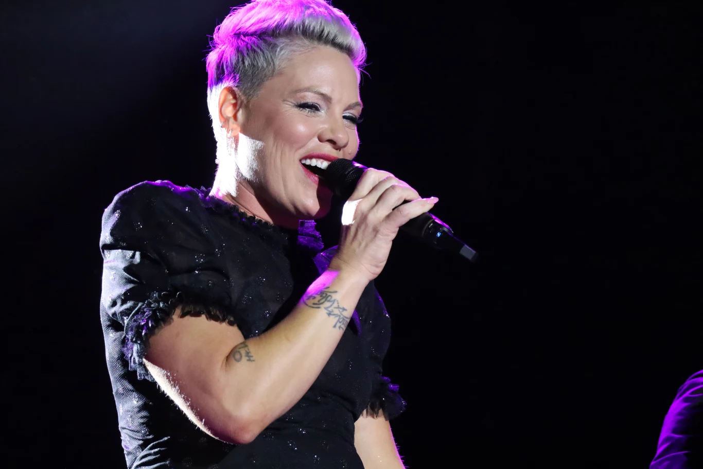 Pink zabrała córkę na uroczystą premierę na Broadwayu Pink na scenie