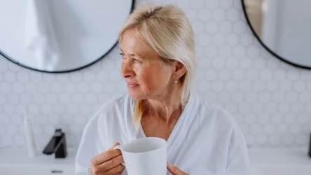 Jak zadbać o skórę, która traci jędrność?