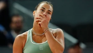 Znów się nie udało. Sabalenka daleko za Świątek. Trzeci raz to samo