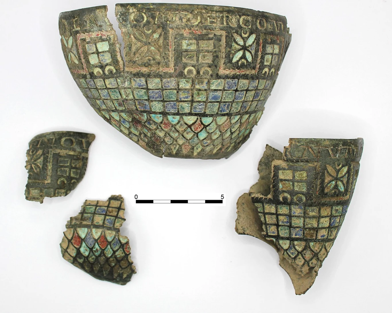 Berlanga Cup zaskakuje archeologów. Miniaturowa mapa rzymskiej granicy sprzed 2000 lat article cover