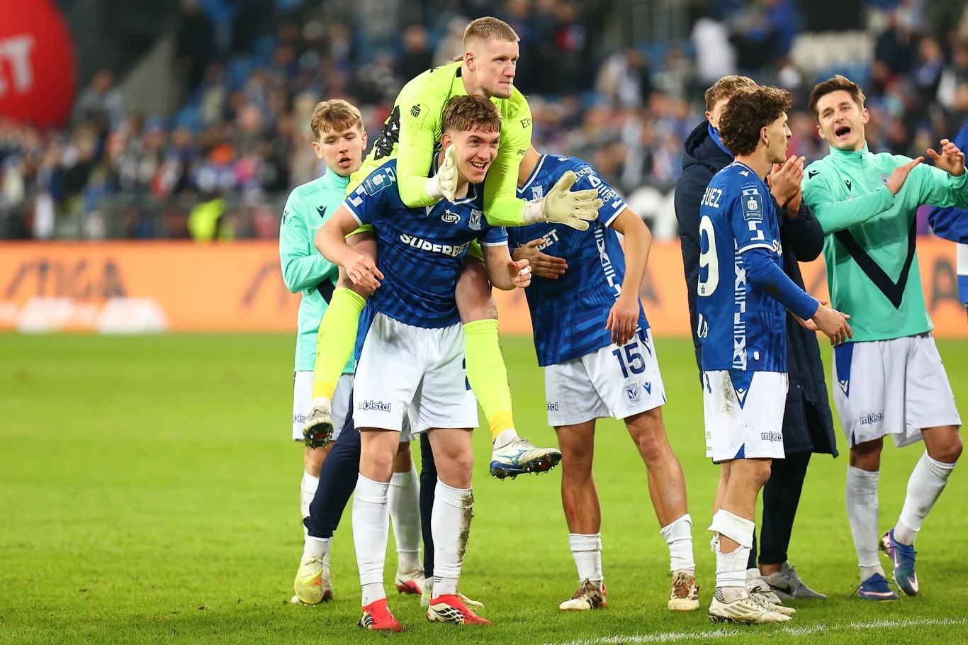 Bartosz Mrozek i Wojciech Mońka w Lechu Poznań Bartosz Mrozek i Wojciech Mońka w Lechu Poznań
