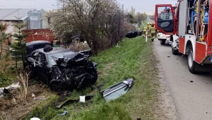 Tragedia na Pomorzu. Kierowca nie ustąpił pierwszeństwa, zginęły dwie osoby