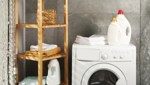 Zrezygnowałam ze sklepowego płynu. Tę mieszankę wlewam do przegródki w pralce