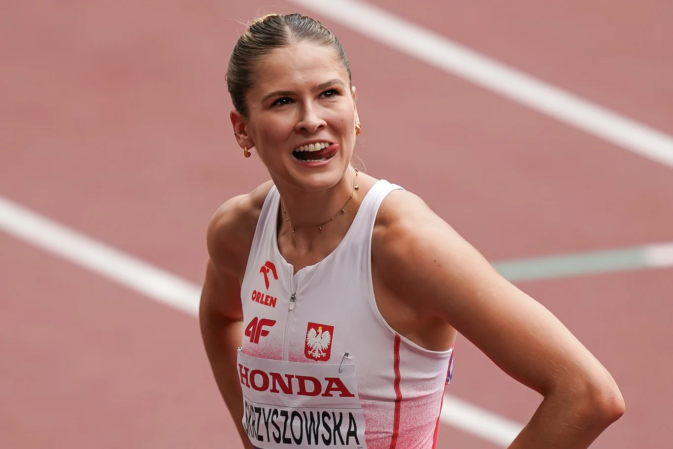 Pia Skrzyszowska article cover