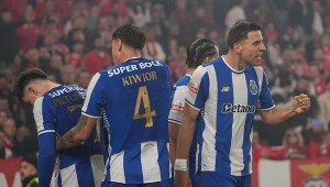 Oskar Pietuszewski, Jakub Kiwior i Jan Bednarek w barwach FC Porto