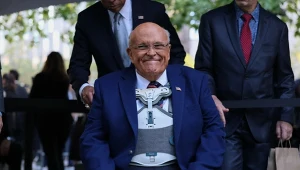 Rudy Giuliani podczas rocznicy zamachów na Word Trade Center w 2025 r.